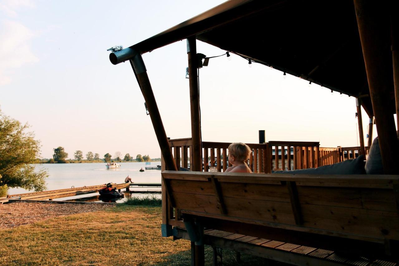 Luxury Lake Lodge Alphen  Exteriér fotografie